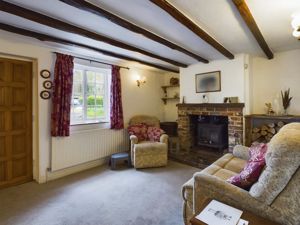 Living room - click for photo gallery